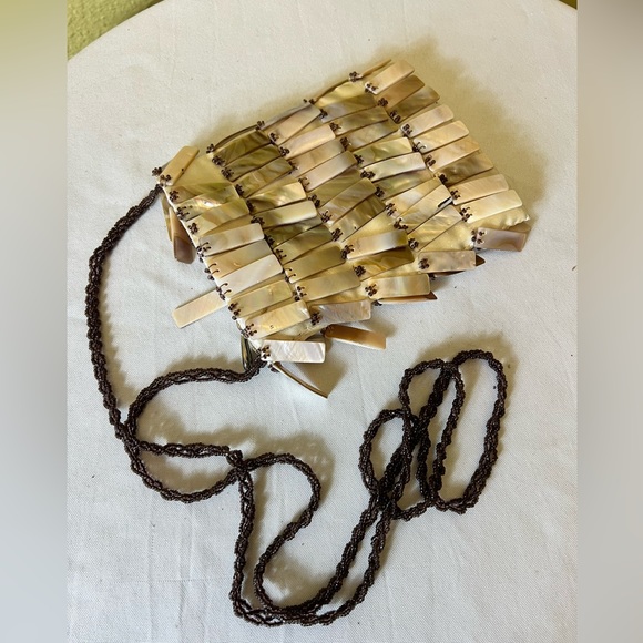 MAD by DESIGN💥VINTAGE💥 "Mother of Pearl"  Spun Silk Crossbody Bag - Picture 3 of 8